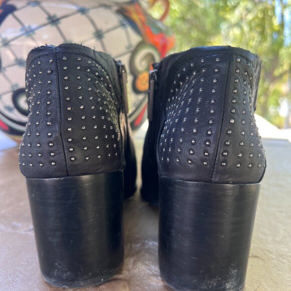 1 State - Black Leather - Small Studded Booties - Y2K - Size 9 / 39 - Picture 13 of 13